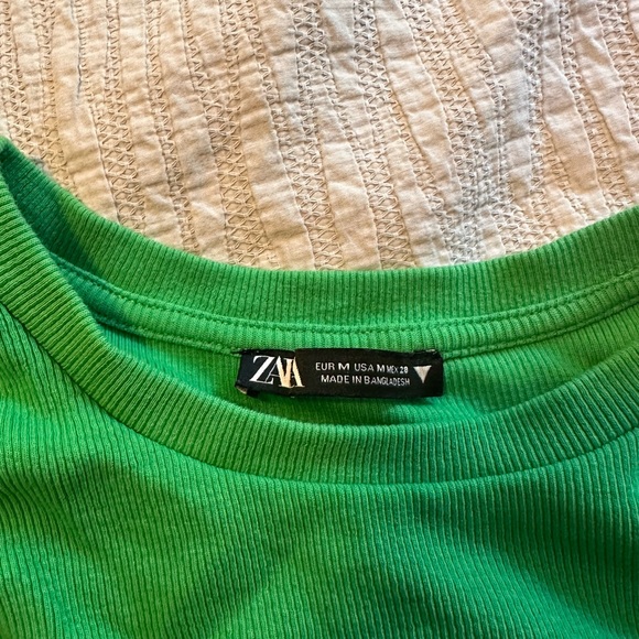 Green Zara tank - Picture 4 of 4